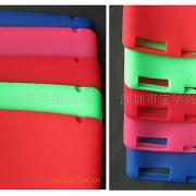 iPad 2 Case mit Aussparung für Kamera auf der Rückseite und SD-Karten-Slot