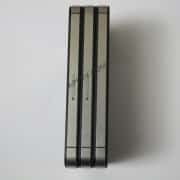 iPhones im Vergleich: iPhone 4S (links), iPhone 4 GSM (Mitte) und iPhone 4 CDMA (rechts)