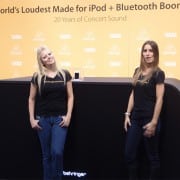 Behringer iNuke Boom: Das lauteste iPhone-Dock der Welt [CES2012]