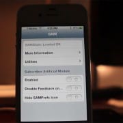 9. Schritt: iTunes öffnen, und das zu entsperrende iPhone anschließen. iTunes sollte jetzt eine Fehlermeldung an zeigen, dass das Gerät nicht aktiviert werden konnte. (Falls nicht: einfach noch einige Male ab- und anschließen.) Mit OK bestätigen, etwas warten, und kurze Zeit später sollte oben links der neue Provider angezegit werden.