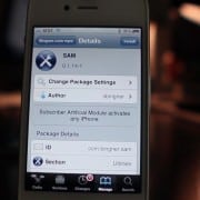 1. Schritt: Cydia öffnen und unter "Sources" die Repo "http://repo.bingner.com" zu den Cydia-Quellen hinzufügen (Edit, Add). Durch anschließendes Tippen auf die Repo wird die Liste der Tweaks angezeigt. SAM installieren.